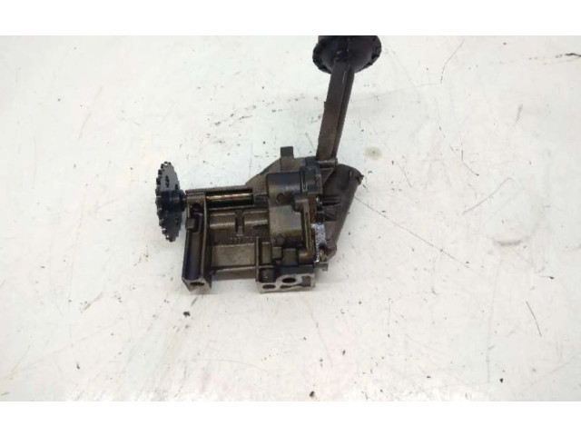 Масляный насос 7700600532 Renault Kangoo I