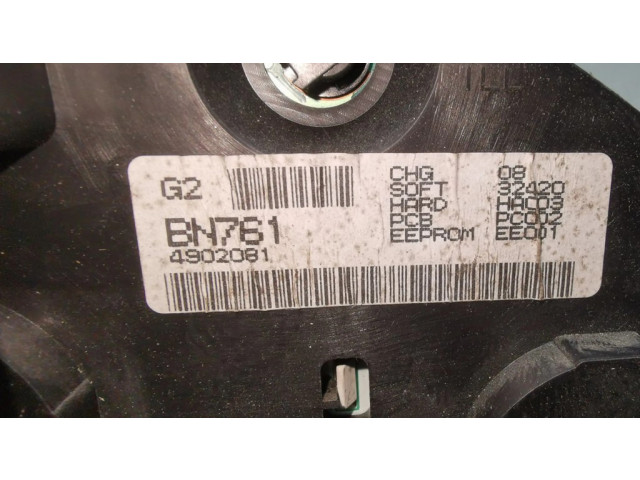 Přístrojová deska Nissan Almera N16 2004 BN761