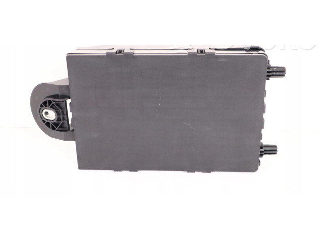 Блок предохранителей 32209198 Volvo XC90