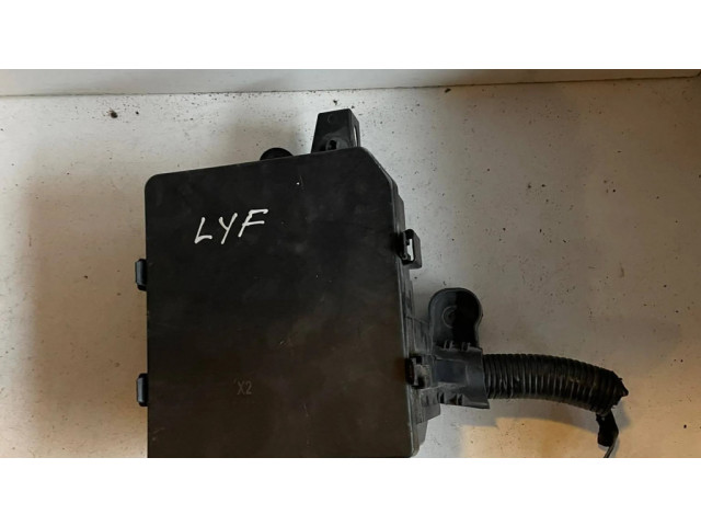 Pojistková skříňka 284B74NM3A, 284B73NA3A Nissan Leaf II (ZE1) 2017