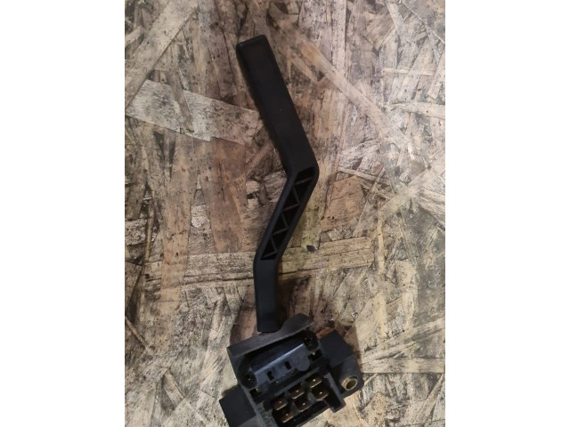 Ручка стеклоочистителей 1363016 Volvo 940