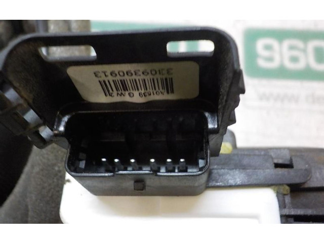 Zámek zadních dveří Citroen Berlingo 2010