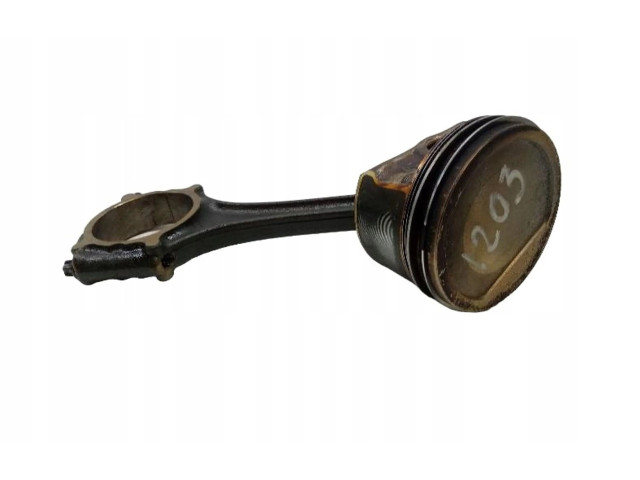 Píst Mercedes-Benz A W169