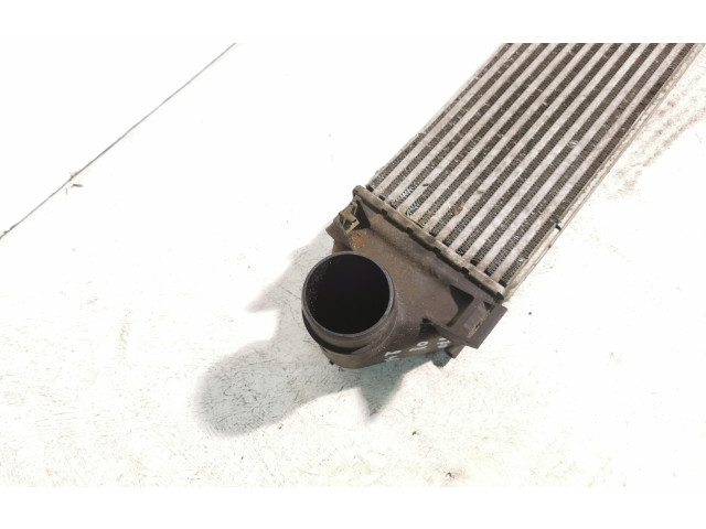 Интеркулер  31273909   Volvo V70 2.4