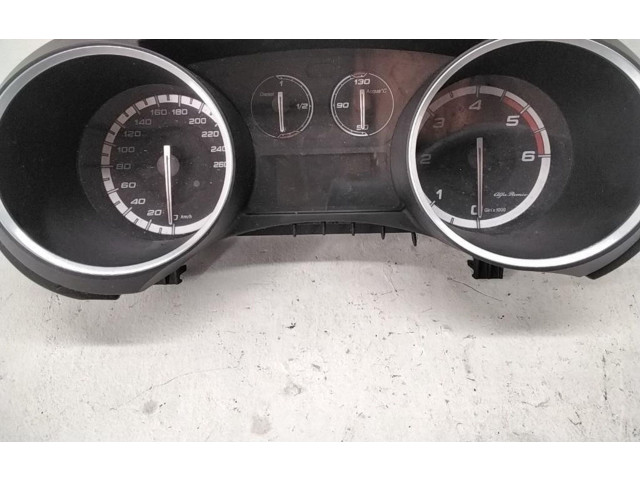 Панель приборов 50521957, 50521957 Alfa Romeo Giulietta