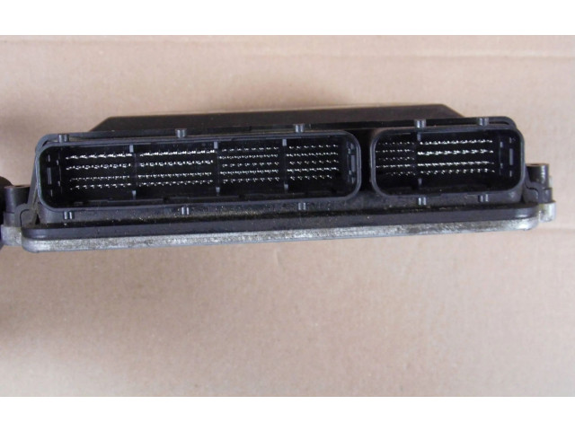 Řídící jednotka P55P18881, E6T67878HZC Mazda 2 2015