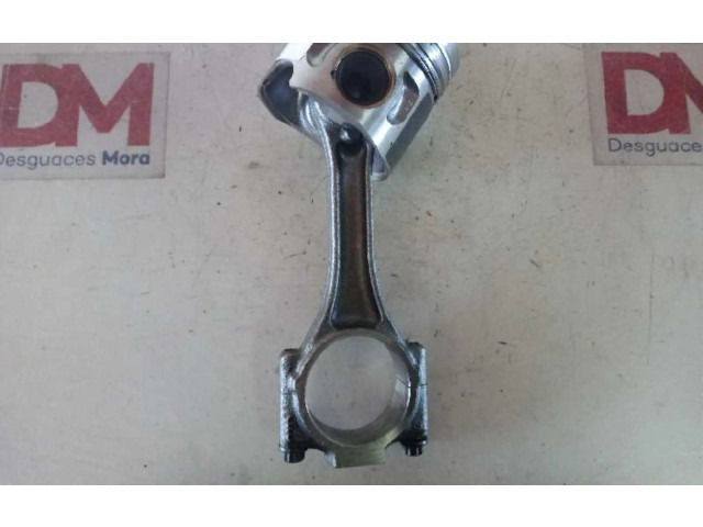 Píst    Seat Leon (1P)     