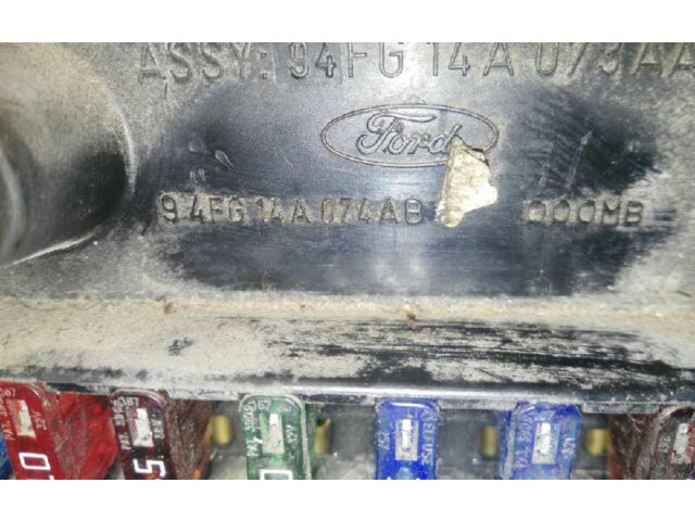 Pojistková skříňka 94FG14A074AB Ford