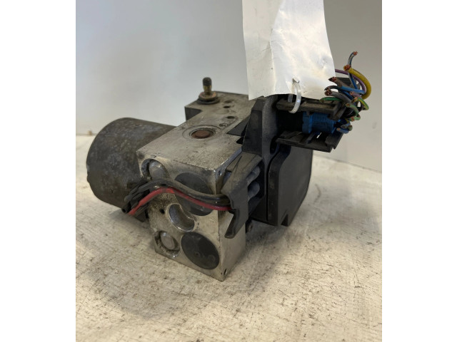 Jednotka ABS 8E0614111T, 0265202401 Volkswagen PASSAT B5.5 2002