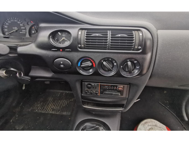 Панель приборов 96FB10838BA   Ford Escort       