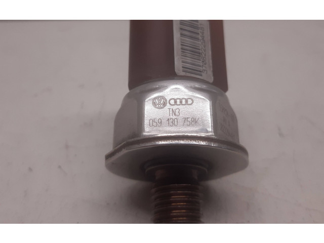 Топливная рампа 059130758K   Audi A6 S6 C6 4F  