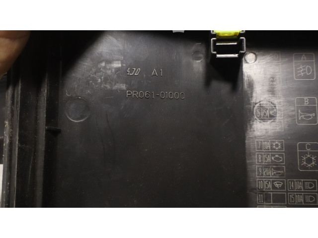 Блок предохранителей PR061-01000 Mitsubishi Lancer X