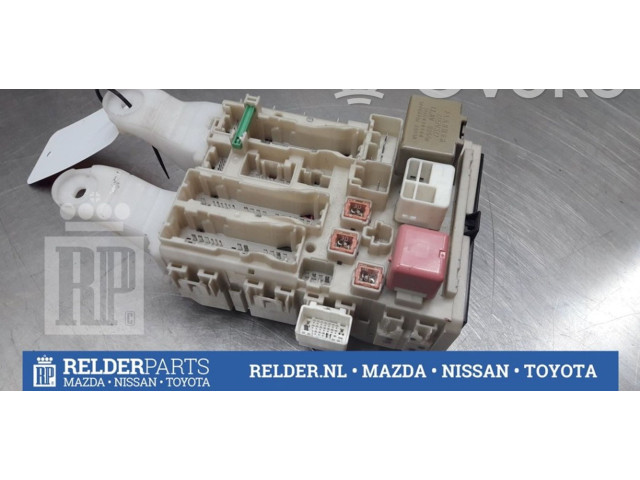 Pojistková skříňka 8273012220, 8273012220 Toyota Auris 150 2008