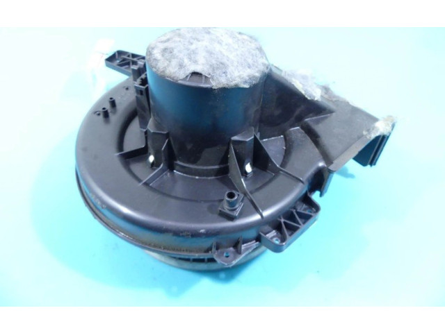 Вентилятор печки    6Q1819015J, IMPRK1297602   Skoda Rapid (NH)