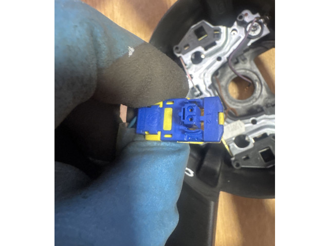 Руль Volkswagen Polo 2002 - 2005 года 6018841, 101297