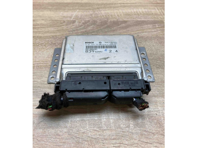 Блок управления двигателем Блок управления 55186491, 0281010743 Lancia Lybra