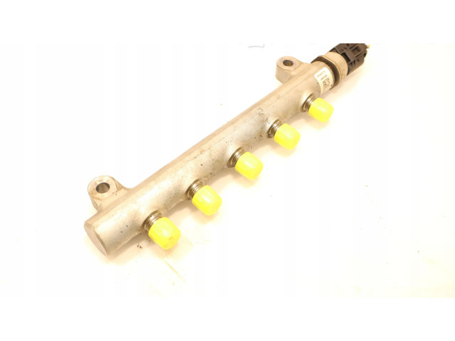 Vstřikovací lišta R9144Z271A KIA Rio