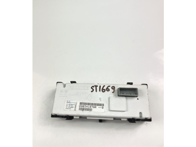 Дисплей    AA6T18B955AA   Renault Trafic II (X83)