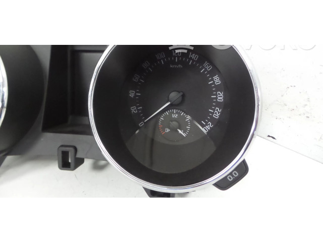 Панель приборов 5L0920840N1QB, 5L0920840N   Skoda Yeti (5L)       