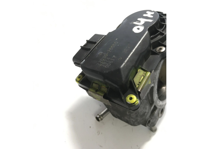 Vstřikovací lišta 2203020060 Lexus RX 300