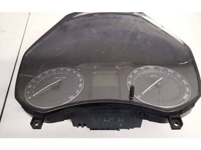 Панель приборов Skoda Octavia Mk2 (1Z)