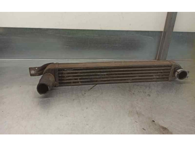 Интеркулер 13148294 Opel Meriva A