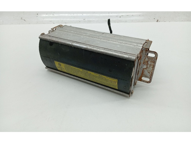 Подушка безопасности пассажира 1j0880204b   Skoda Octavia Mk1 (1U)