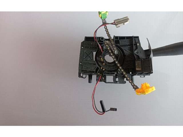 Подрулевой шлейф SRS 8200058682   Renault Clio II