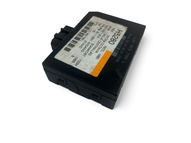 Блок управления 1J0959799L Skoda Octavia Mk1 (1U)