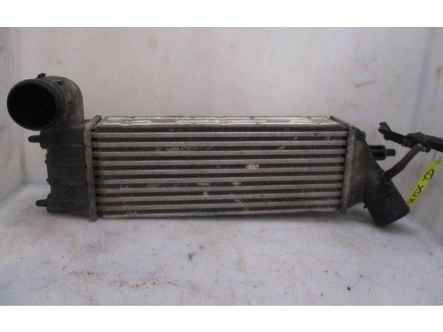 Интеркулер  1489396080, 21400147   Fiat Ulysse 