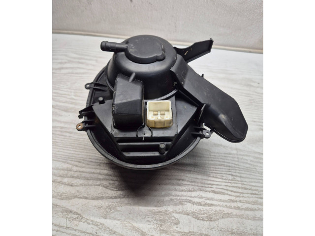 Вентилятор печки    LHD28417, LHD86577   Volvo V70