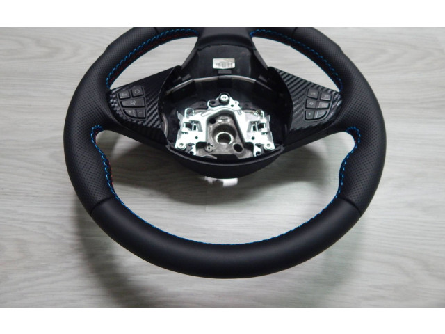 Руль BMW X3 E83  2003 - 2010 года 3-385-E83-1      