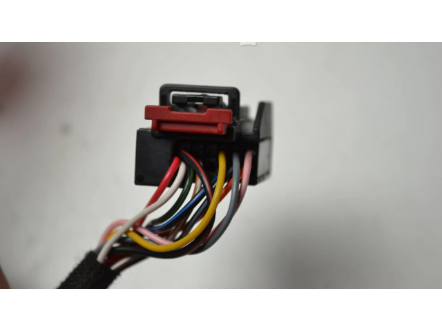 Зеркало электрическое Skoda Octavia Mk3 (5E) 2013 - 2019 года