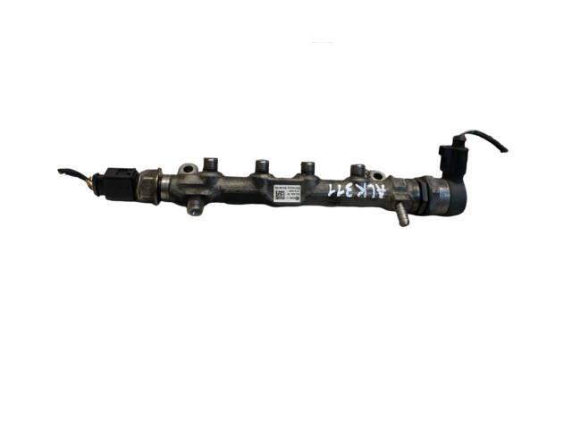 Топливная рампа 04L089D, 0194963 Skoda Octavia Mk3 (5E)