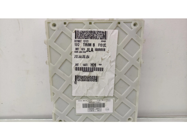 Блок предохранителей DV6T14A073   Ford Focus    