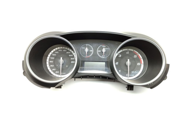 Přístrojová deska  Alfa Romeo Giulietta 2011 50516478  