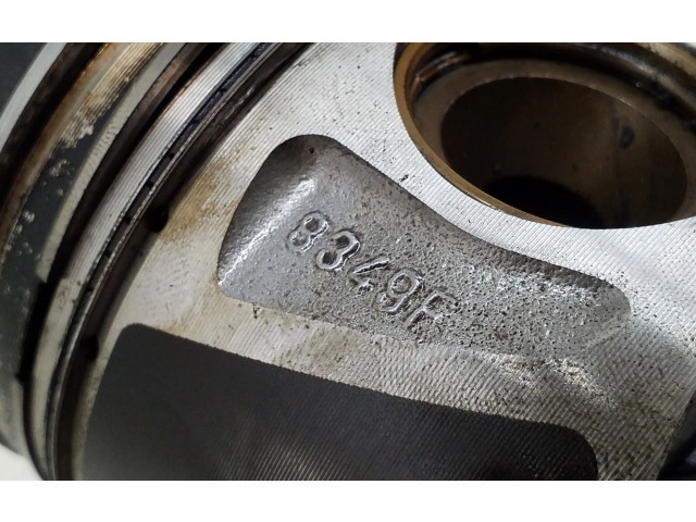 Píst A65100, 8349F Mercedes-Benz E W212