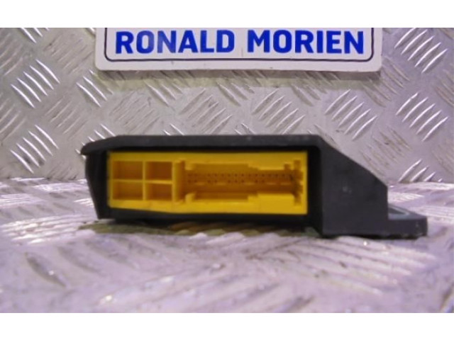 Блок подушек безопасности 8201002828   Dacia Logan I