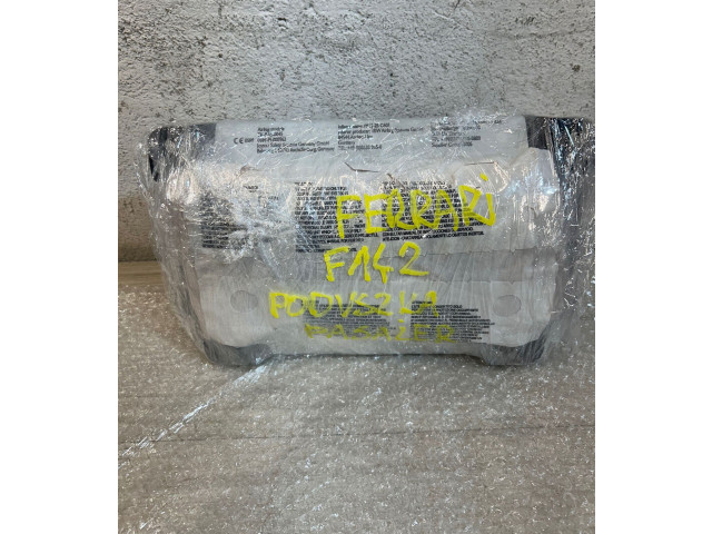 Подушка безопасности пассажира Ferrari F8 Tributo