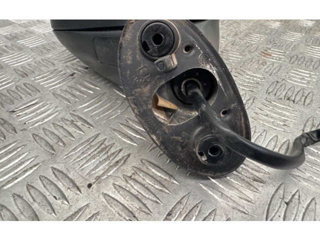 Зеркало электрическое Mitsubishi Carisma 2000 - 2004 года