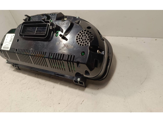 Přístrojová deska BMW 5 F10 F11 2012 1036908460