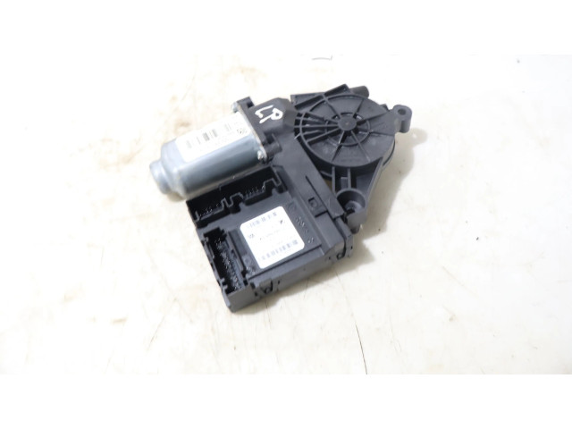 Масляный насос Skoda Octavia Mk2 (1Z)