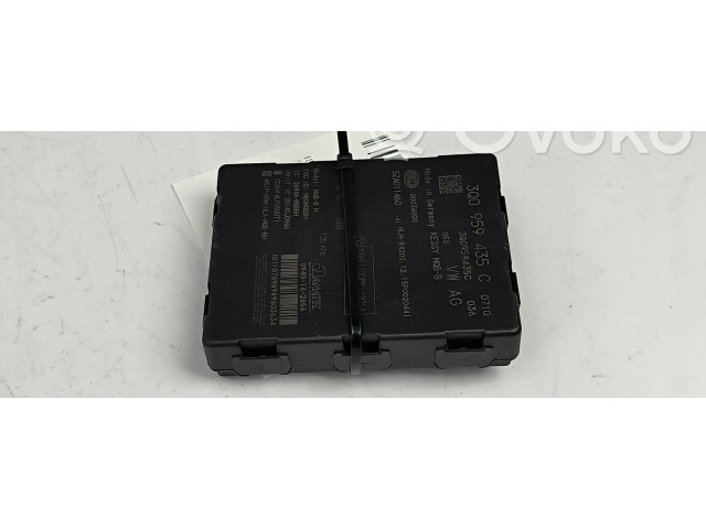 Antenos valdymo blokas       Volkswagen PASSAT B8