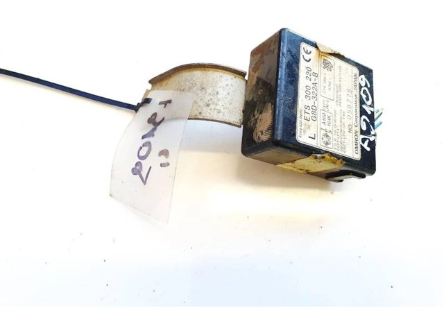 Блок управления ets300220, 058775 Mazda Premacy