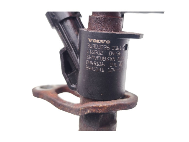 Форсунка 31303238, 0445116046    Volvo V70  D5204T2 