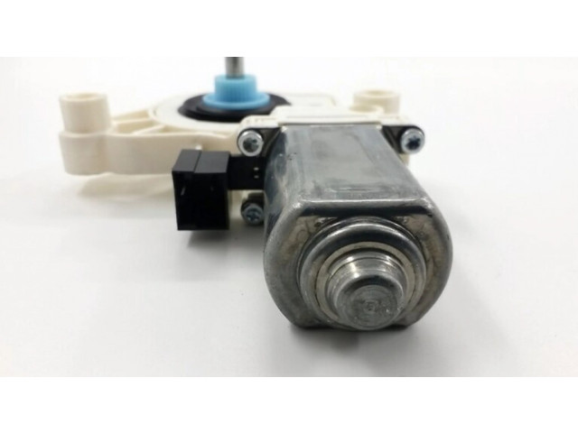 Передний двигатель механизма для подъема окон