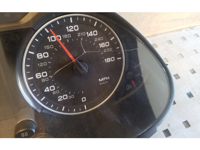 Панель приборов 8R0920981H Audi Q5 SQ5