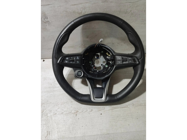 Volant Alfa Romeo Stelvio 2021 01561506420, 37492