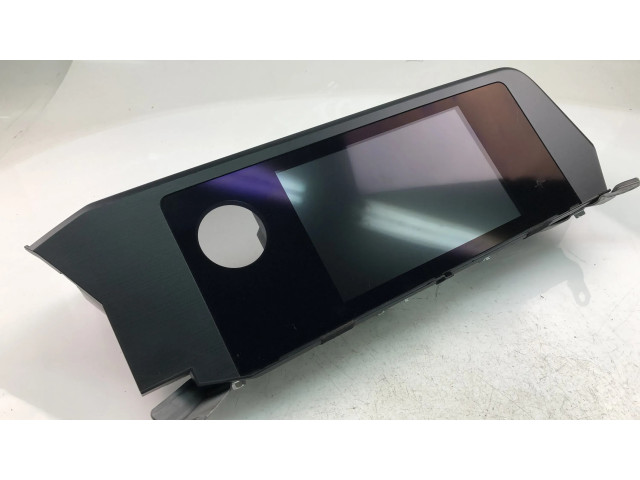 Дисплей 8611033251 Lexus ES 300h