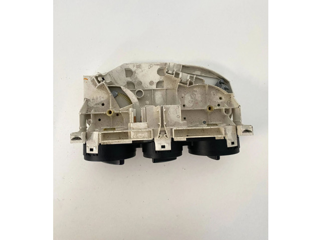 Блок управления климат-контролем 8L0819045A   Audi A3 S3 8L